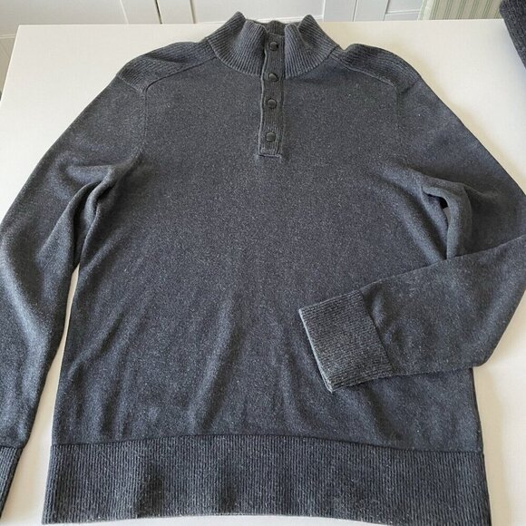 Banana Republic Size M Gray Cotton Silk Quarter Snap Mock Neck Pullover Sweater - Picture 3 of 10